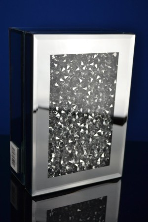 Luxe Sieraden Box met Kristallen Detail – Modern en Elegant Design
